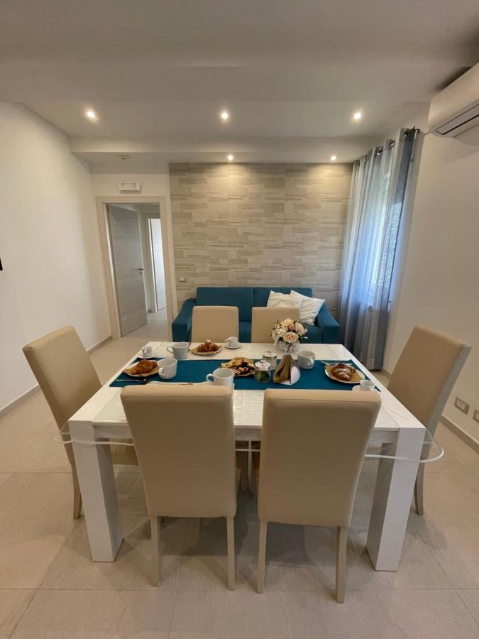 Apartamento Baia Di Atlantide Taormina Exterior foto