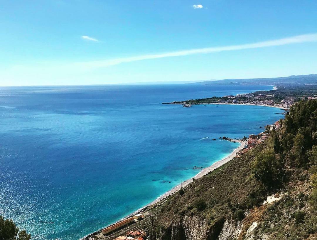 Apartamento Baia Di Atlantide Taormina Exterior foto